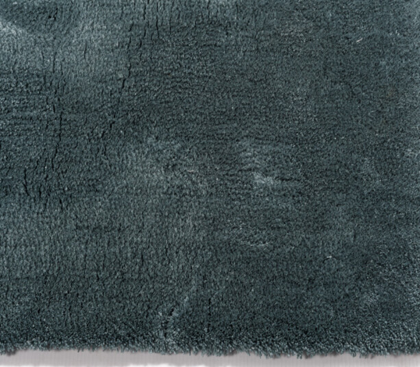 Velvet Touch 32-02